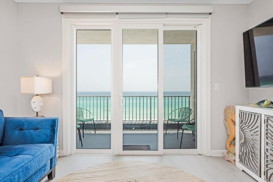 The Inn At Crystal Beach #503 Apartment in Destin