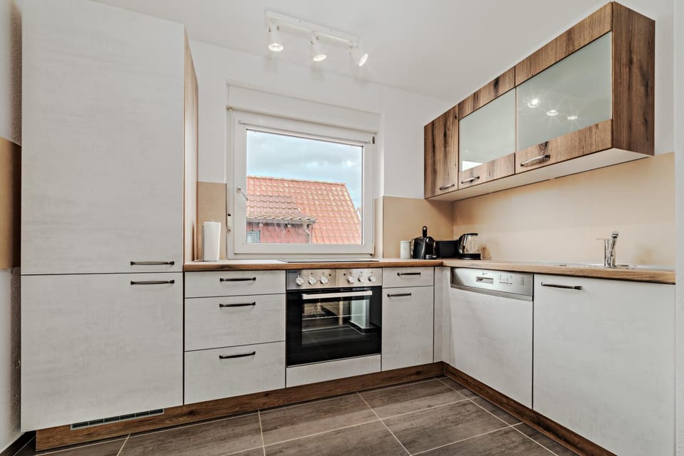 Kitchen or kitchenette, kitchen, kitchen