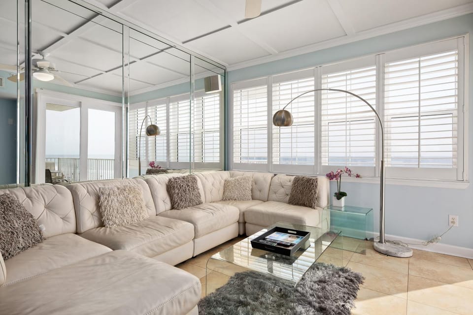 The Inn At Crystal Beach #508b Apartment in Destin