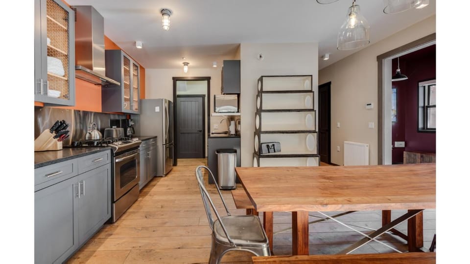 Day, Kitchen or kitchenette, Seating area, Dining area, furniture, microwave, oven, stove, kitchen
