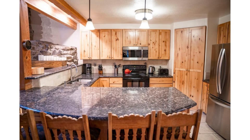 Kitchen or kitchenette, microwave, oven, stove, kitchen