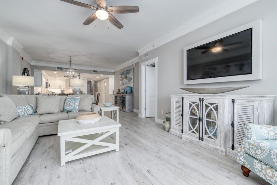 The Inn At Crystal Beach #506 Apartment in Destin