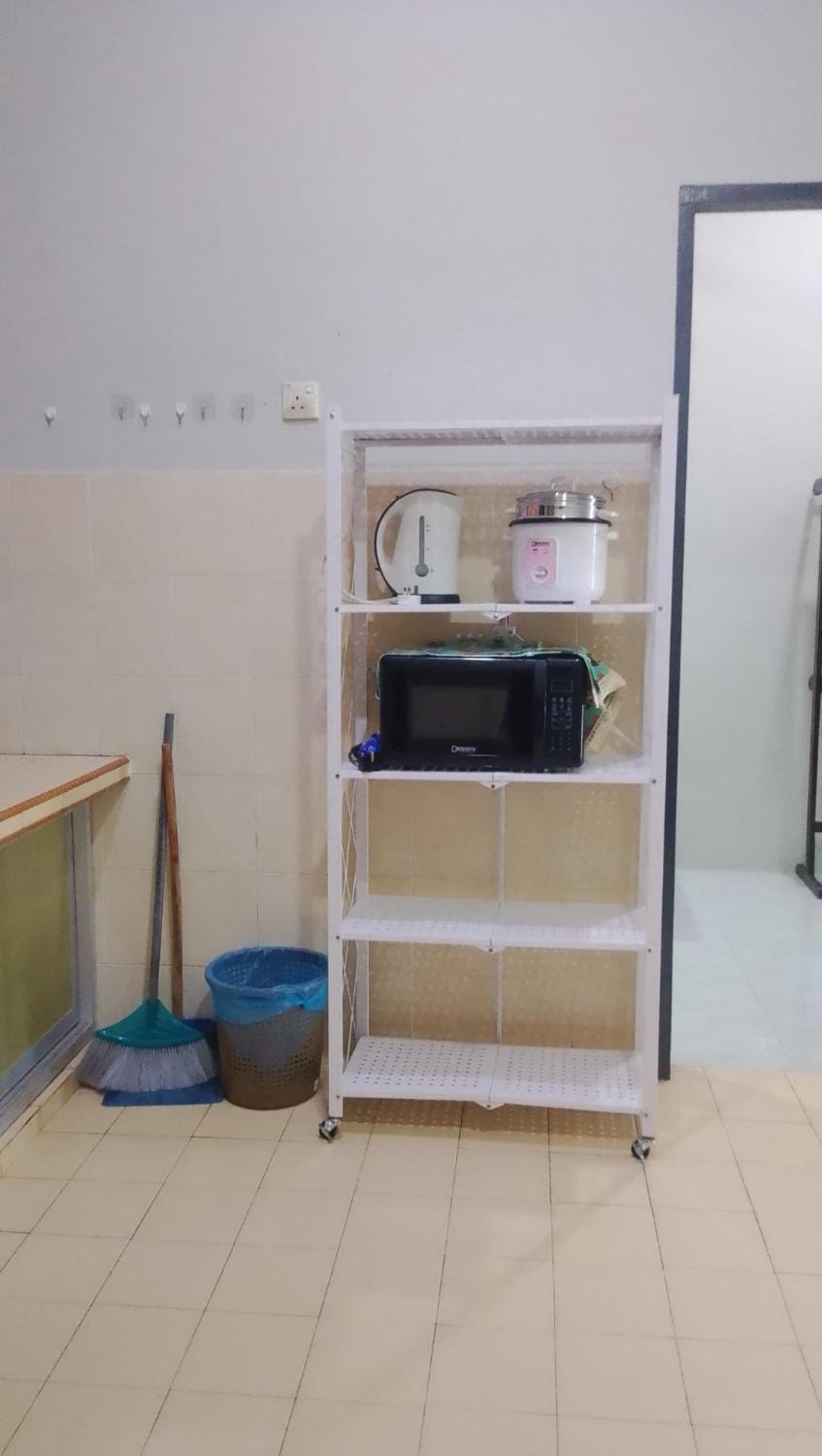 Kitchen or kitchenette, kitchen, kitchen