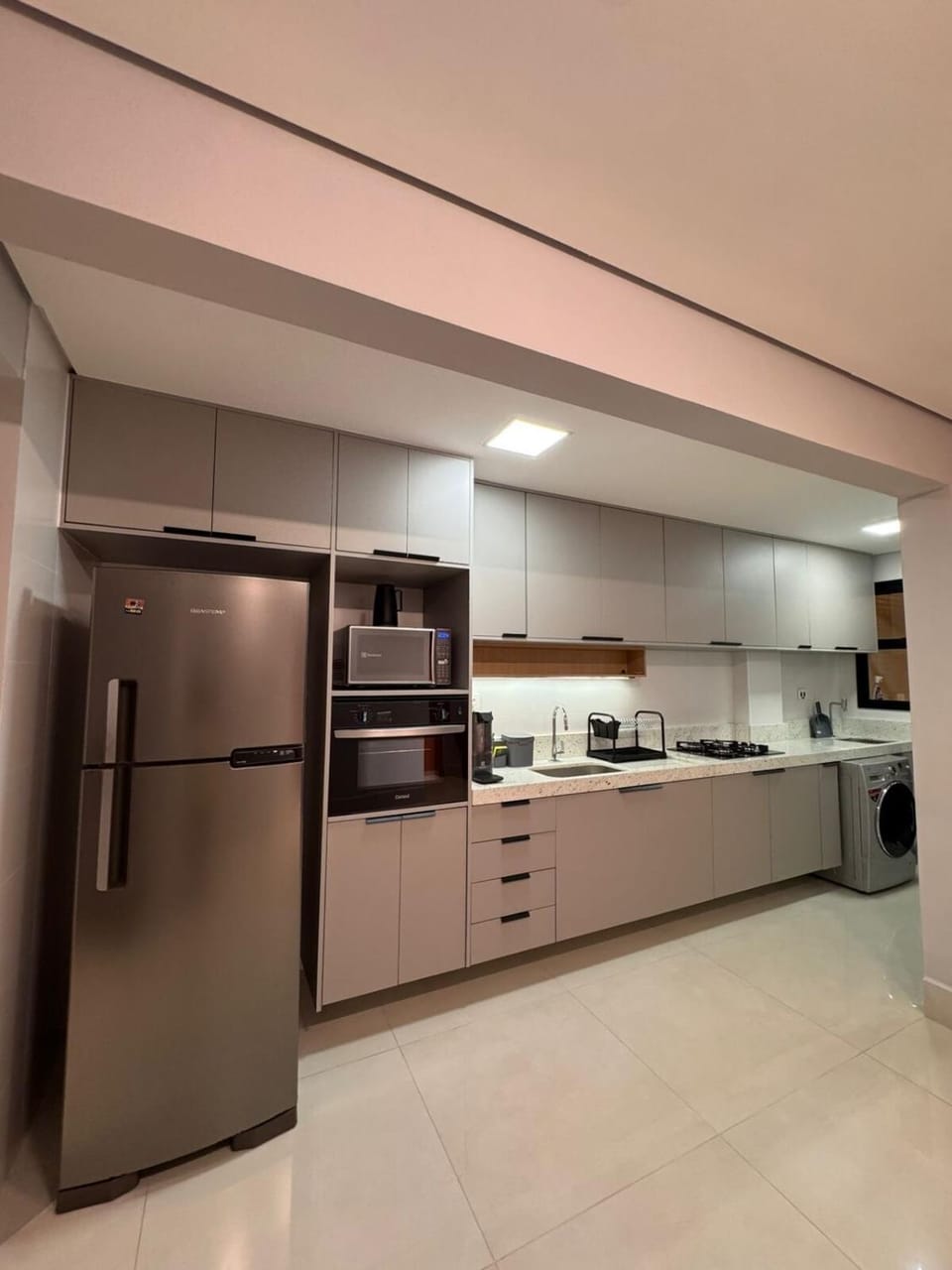 Apartamento novo na Aviacao Proximo da praia Apartment in State of São Paulo