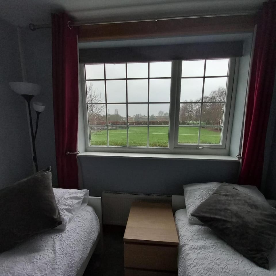 New listing Quiet and cosy fully equipped apartment Sleeps 4 2 Bedroom Apartment in Nottingham