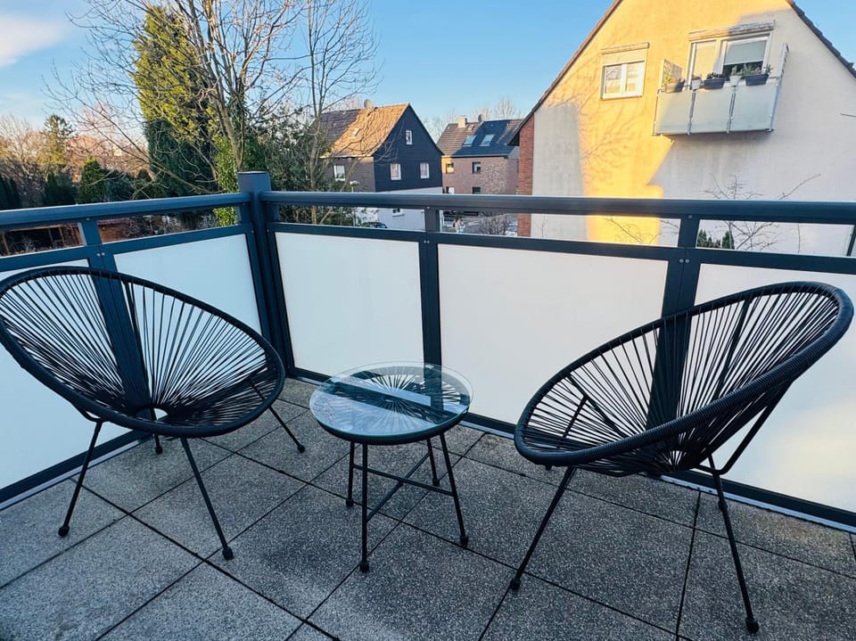 Charmantes Apartment mit Balkon - Küche - SmartTV Apartment in Hilden
