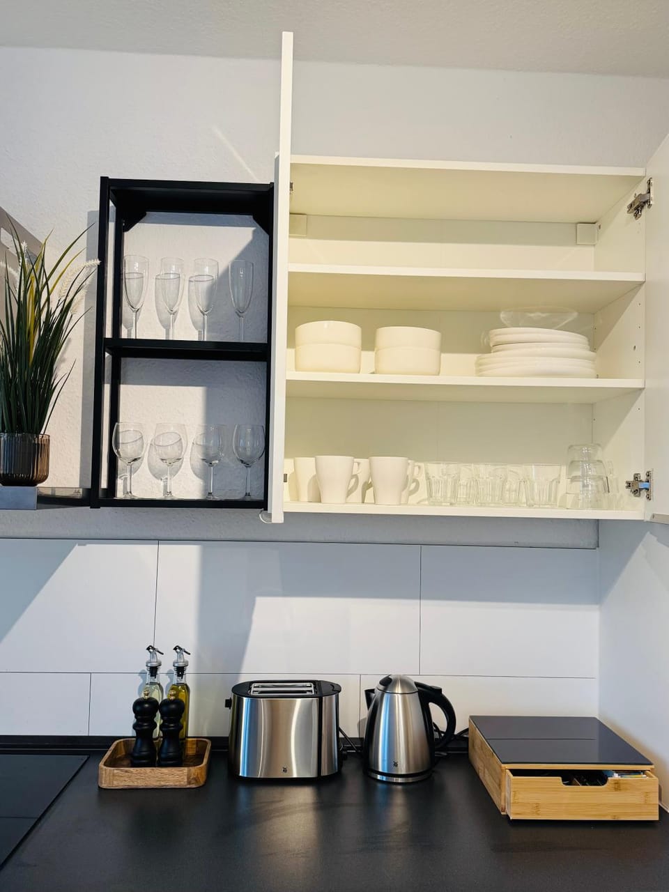 Coffee/tea facilities, Kitchen or kitchenette, toaster