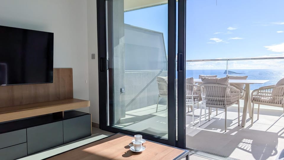 Balcony/Terrace, Living room, Sea view