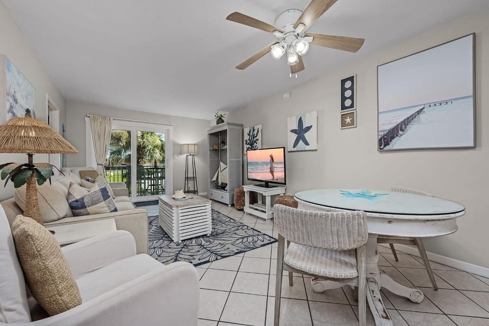 Tradewinds Condominium #24 Apartment in Miramar Beach
