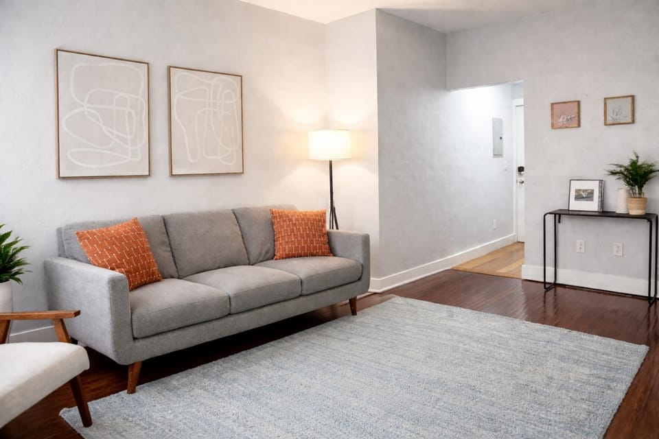 Beautiful 1 Bdrm • Historical • Downtown House in Salt Lake City