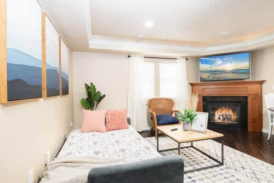 Charming 1Bdrm•Extensive Cleaning•Downtown SLC Apartment in Salt Lake City