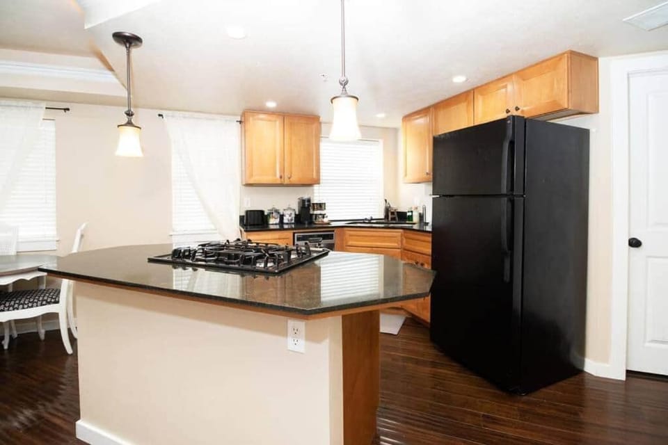 Charming 1Bdrm•Extensive Cleaning•Downtown SLC Apartment in Salt Lake City