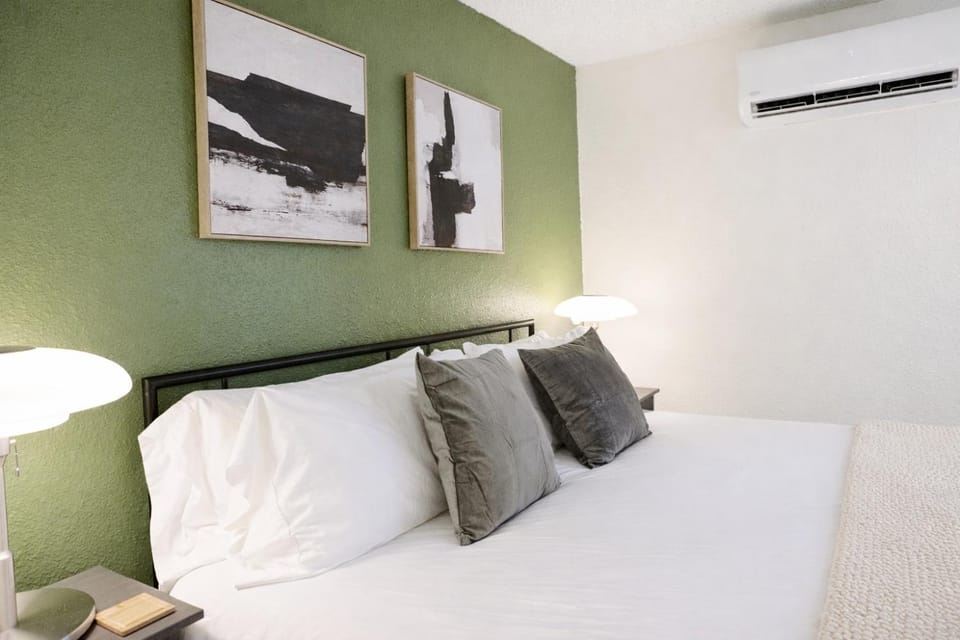 Downtown Studio: Urban Comfort Apartment in Salt Lake City