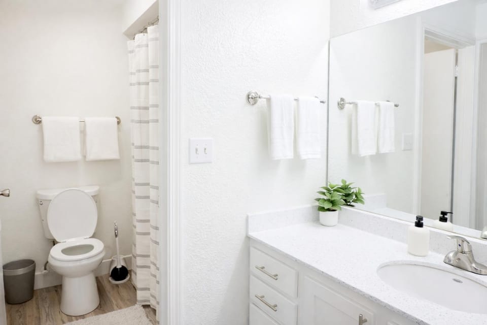 Downtown Studio: Urban Comfort Apartment in Salt Lake City