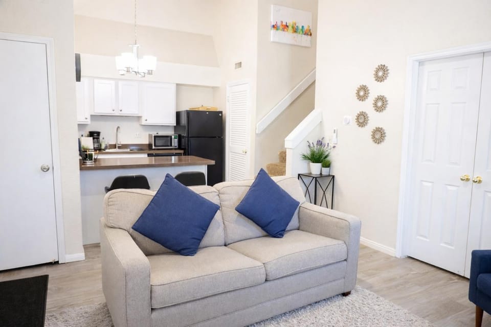 Two Bedroom Loft*Great Location*Award Winning Beds Apartment in Salt Lake City