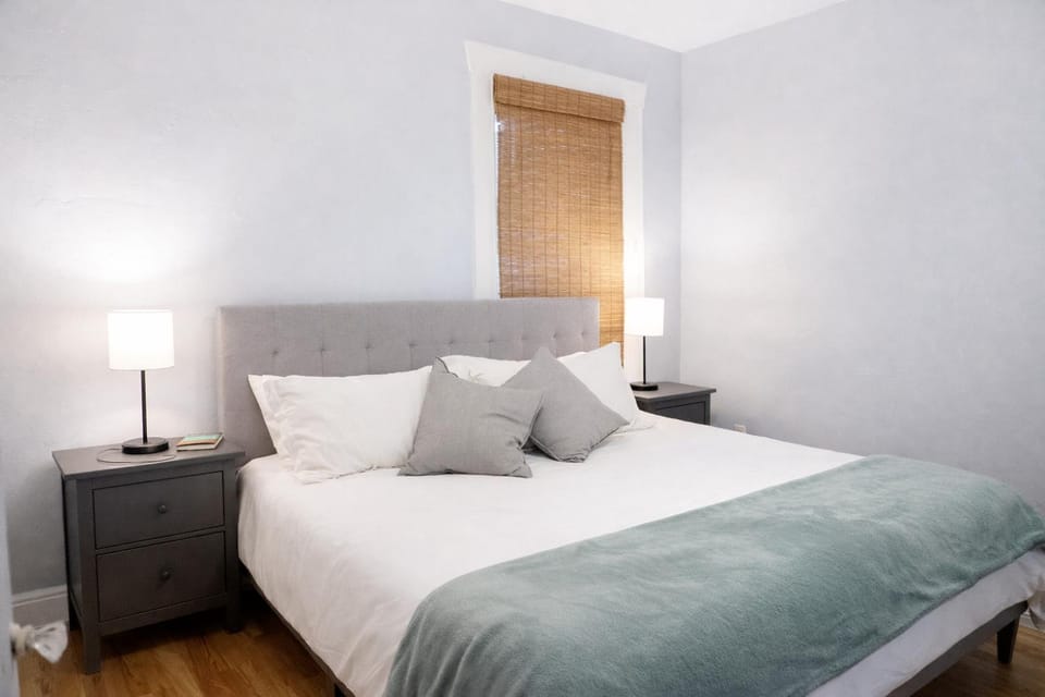 Downtown Gem • King Bed • Fast WIFI Apartment in Salt Lake City