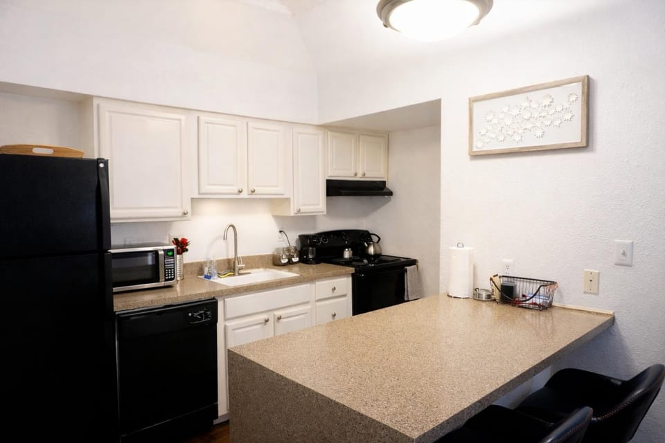 Extensive Cleaning Protocols * Award Winning Beds Apartment in Salt Lake City