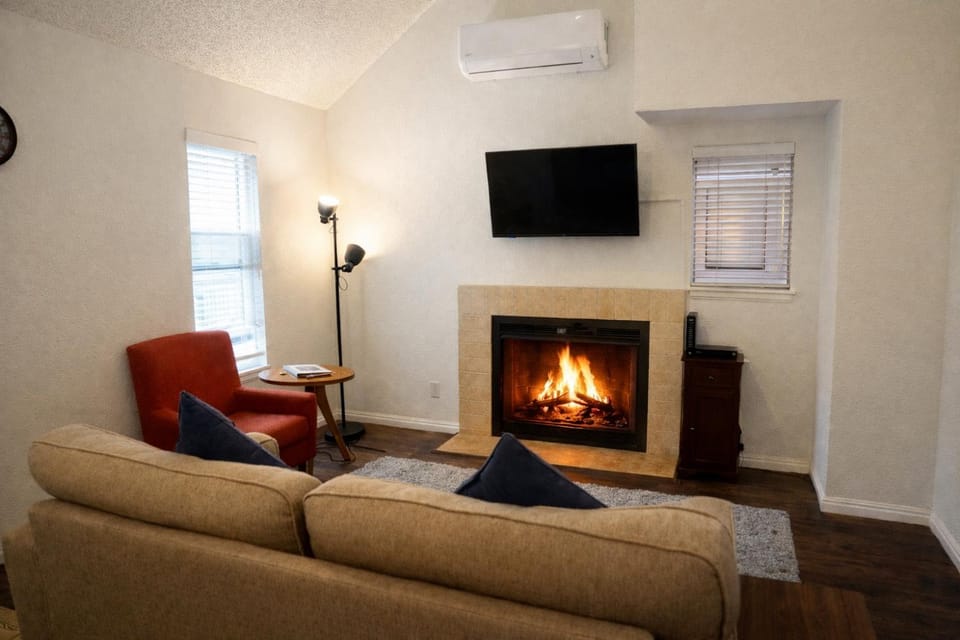 Extensive Cleaning Protocols * Award Winning Beds Apartment in Salt Lake City