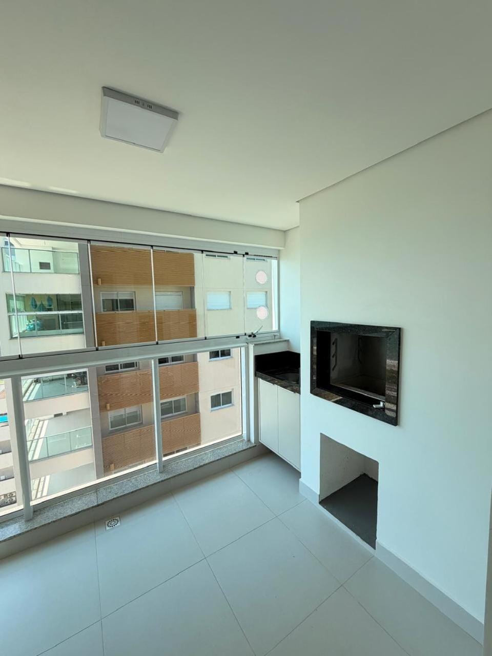 Condomínio Club em Piçarras Apartment in State of Santa Catarina