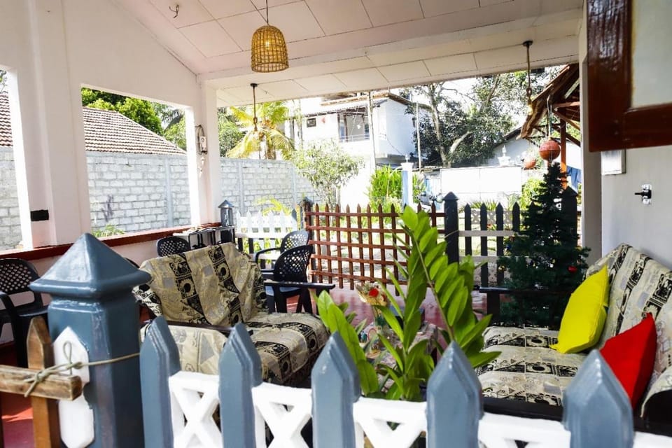 Patio, Day, Garden, View (from property/room), Seating area, Garden view