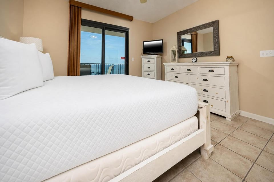 Phoenix East II 2153 Apartment in Orange Beach