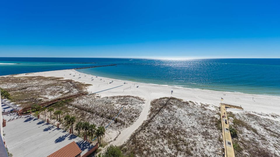 Phoenix East II 2113 Apartment in Orange Beach