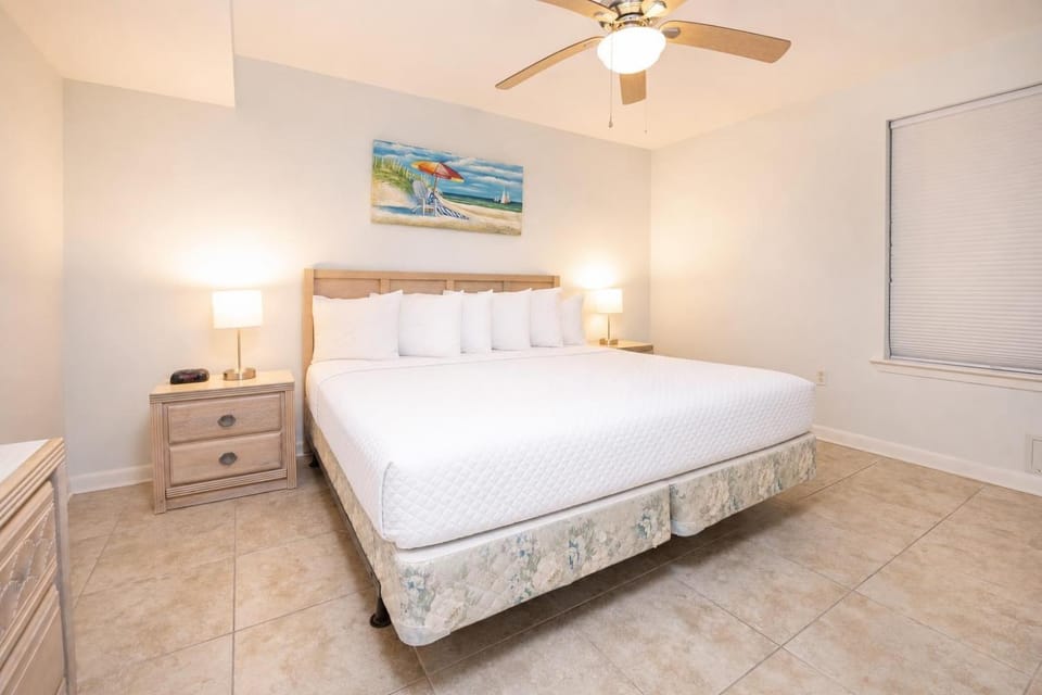 Phoenix East II 2102 Apartment in Orange Beach