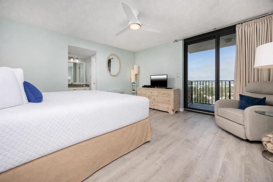 Phoenix East II 2091 Apartment in Orange Beach