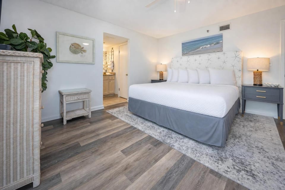 Phoenix East II 2065 Apartment in Orange Beach