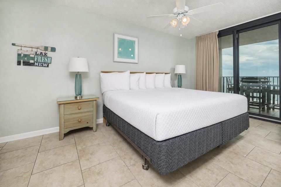 Phoenix East II 2064 Apartment in Orange Beach