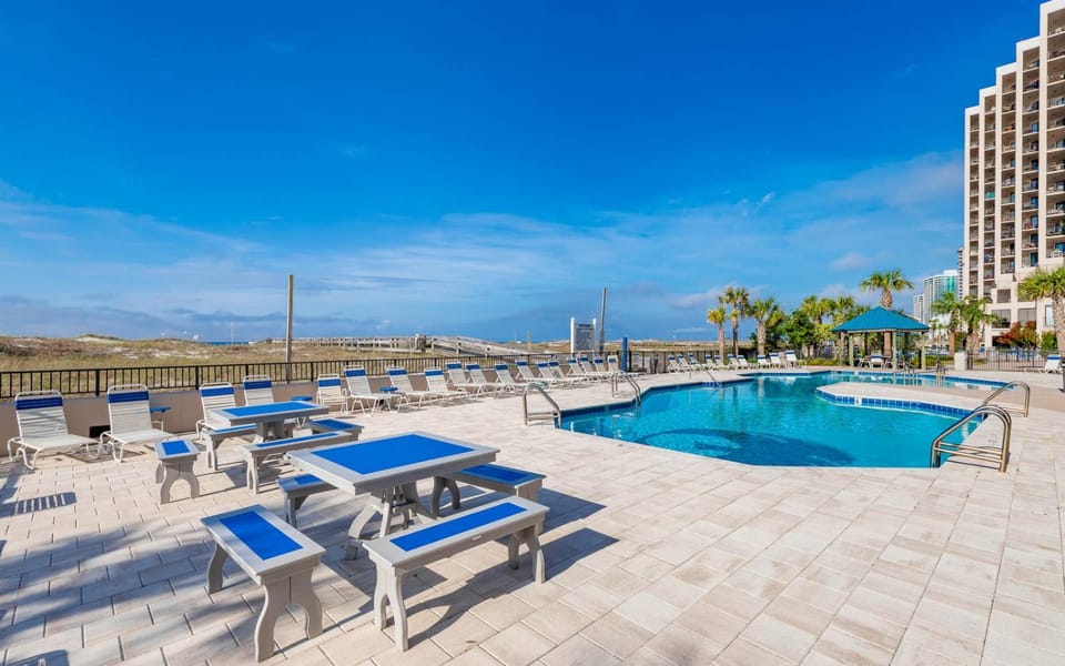 Phoenix East II 2024 Apartment in Orange Beach