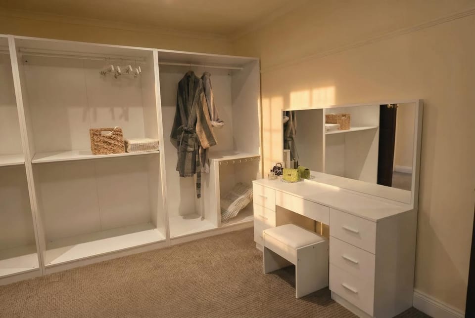wardrobe