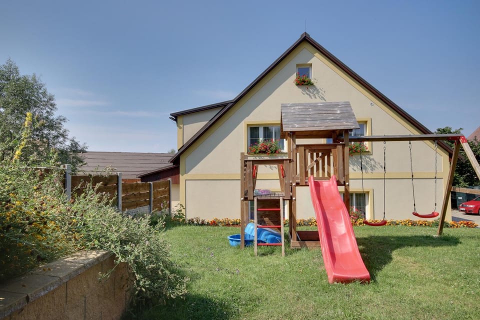 Activities, Children play ground, Garden, Balcony/Terrace