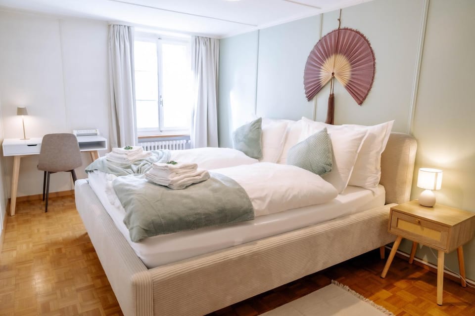 Bed, Bedroom