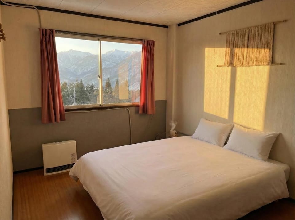 Kamoshika Lodge Hakuba Hotel in Kitaazumi District