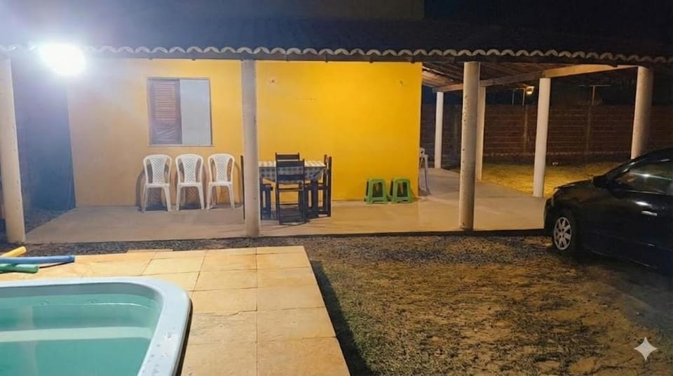 Casa com piscina 270m da praia House in Luís Correia