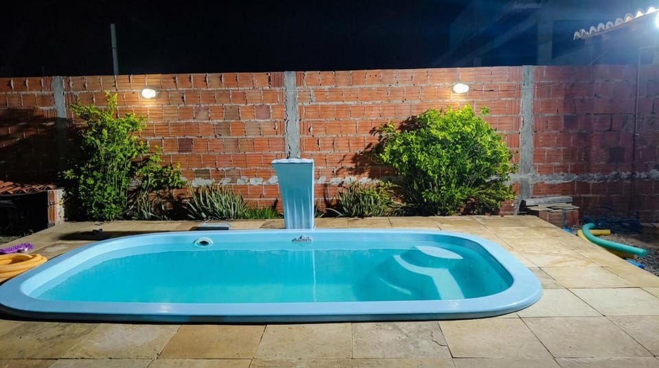 Casa com piscina 270m da praia House in Luís Correia