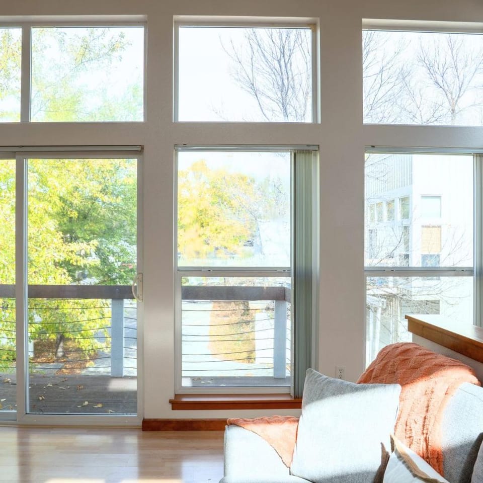 Balcony/Terrace, Living room