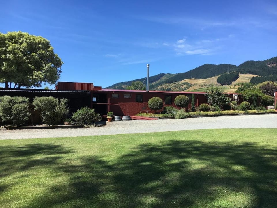 Beacon Hill Estate's Country Farmstay Apartment in Tasman District, Tasman, New Zealand