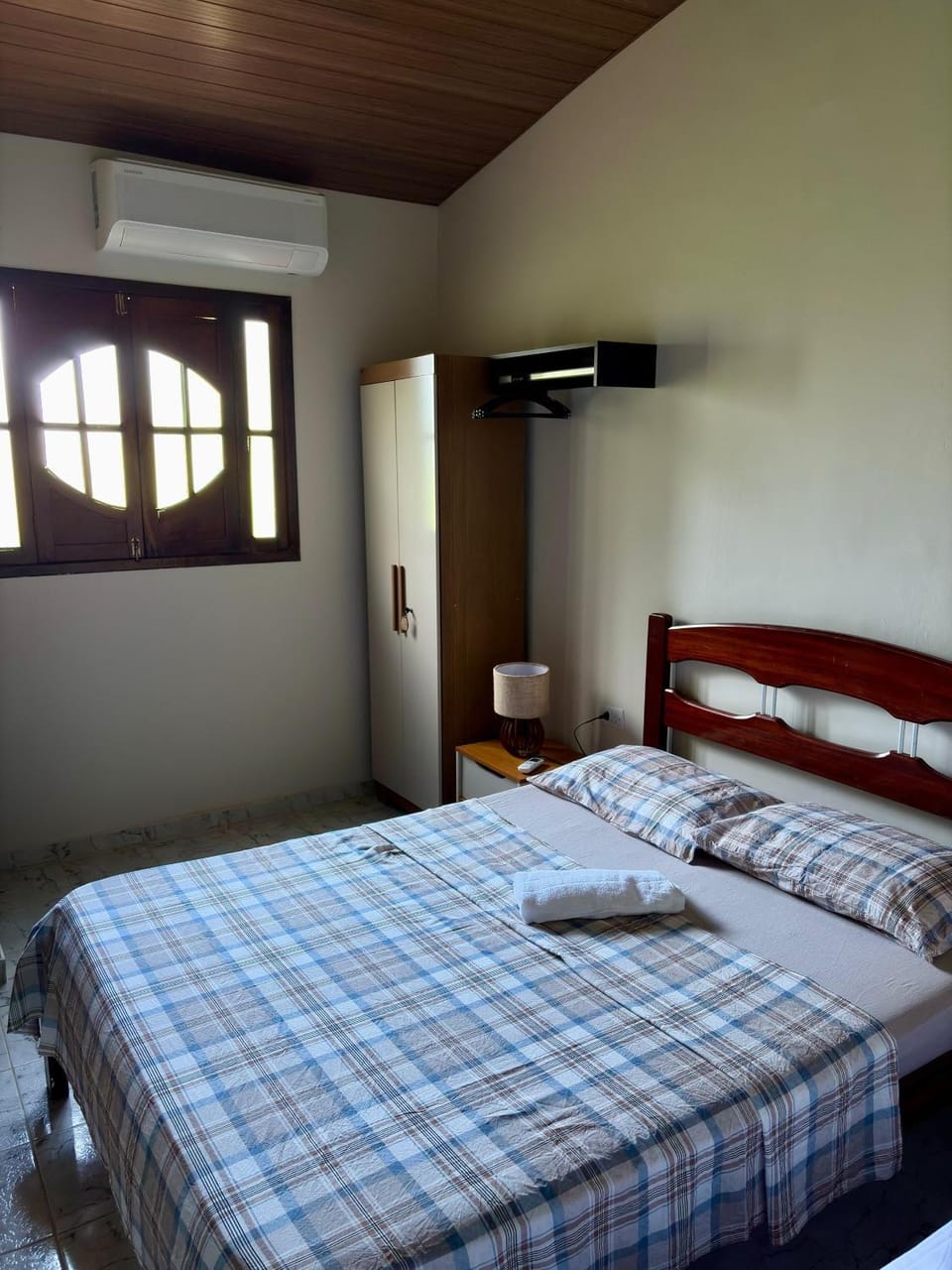 Bed, Photo of the whole room, Bedroom, towels, wardrobe, air conditioner