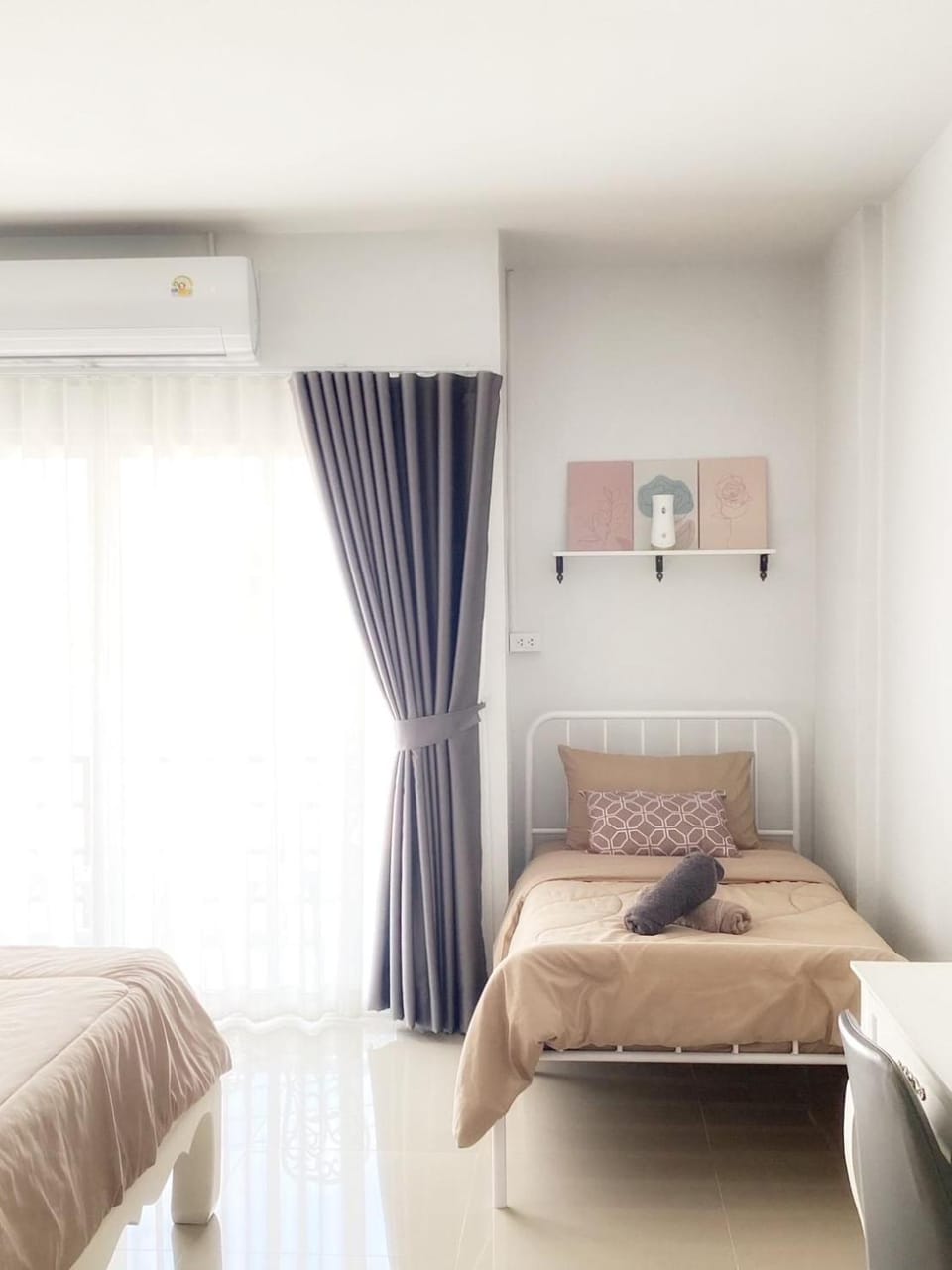 River 1 2BR 8Pax 9 Mins to LeeGarden Free Netflix Apartment in Thailand