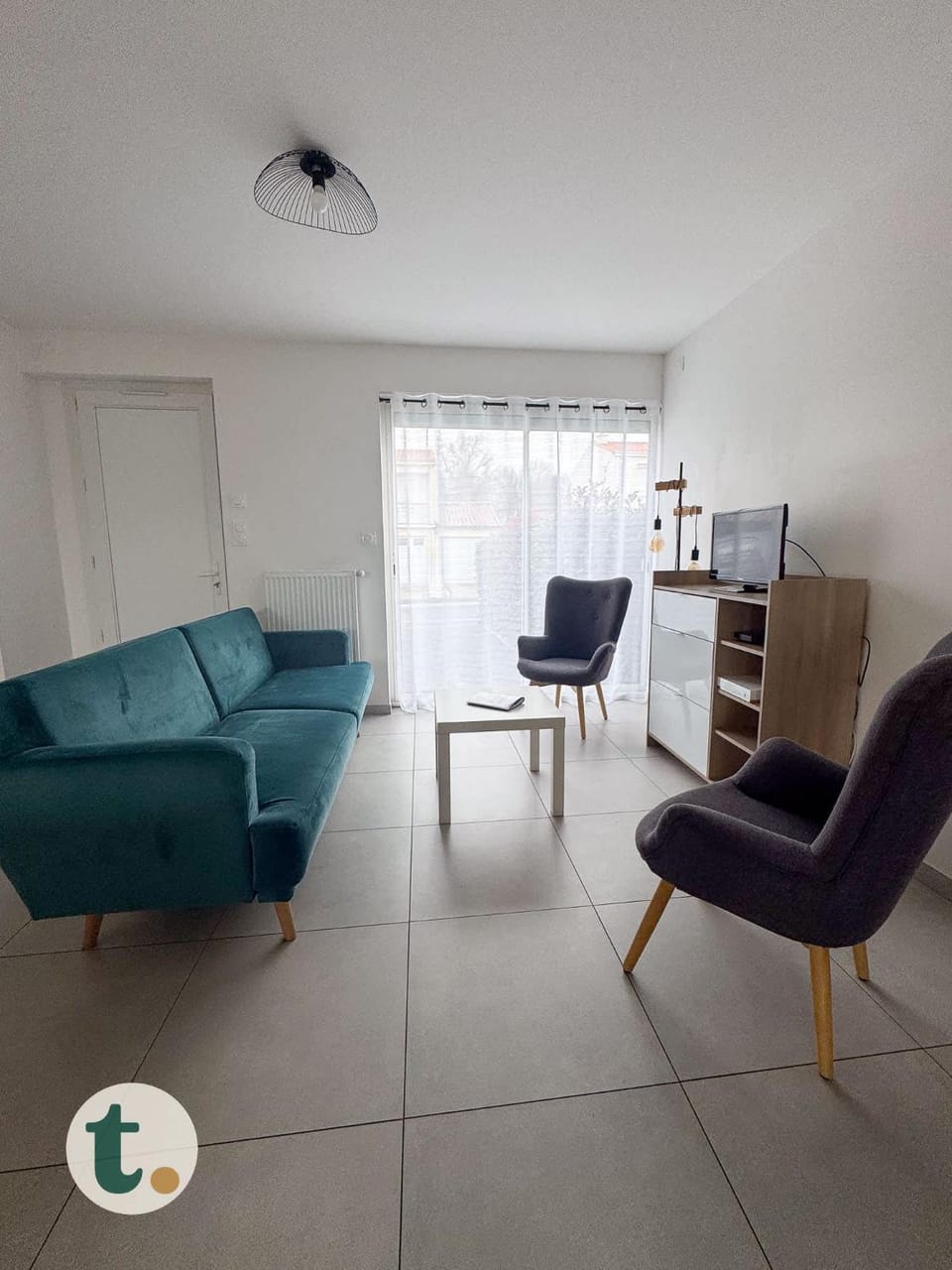 Living room, Seating area
