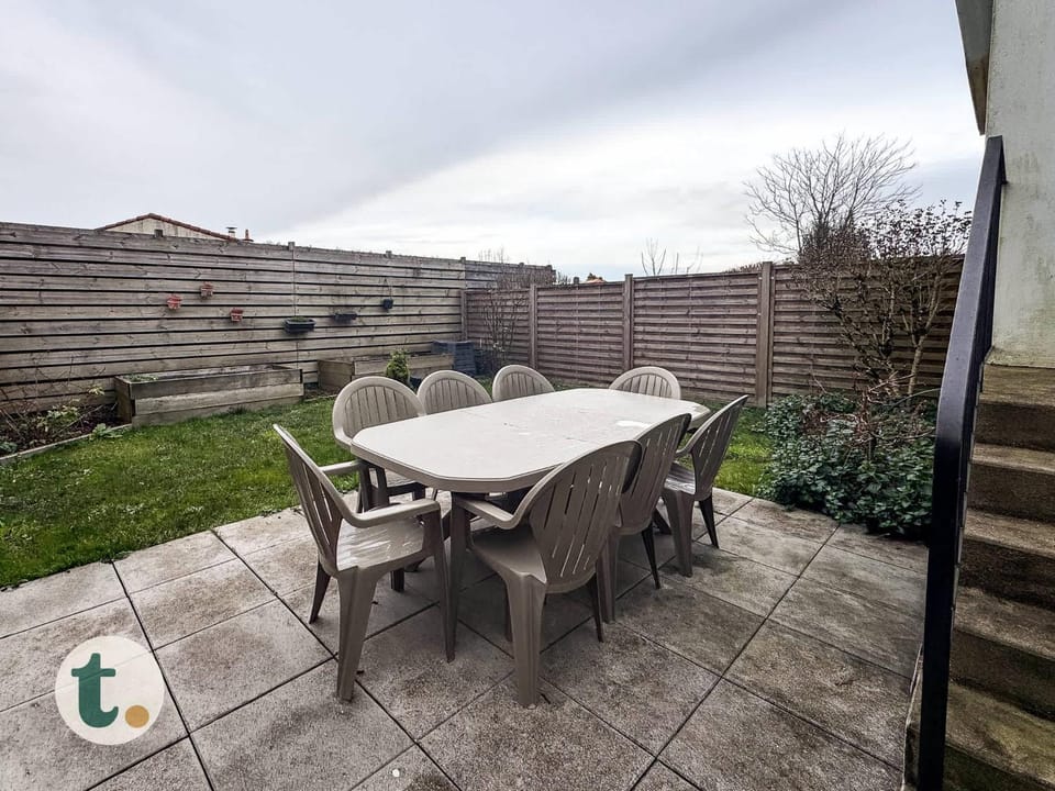 Garden, Balcony/Terrace, Dining area, Garden view