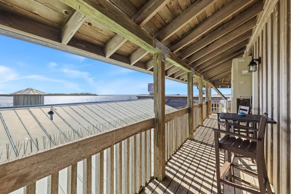 Sea Pearl at Harbour Master Suites Apartment in Cedar Key
