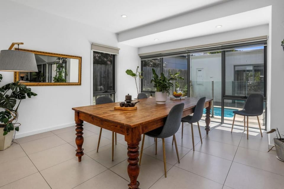 Coastal Retreat Apollo Bay - with solar heated swim spa House in Apollo Bay