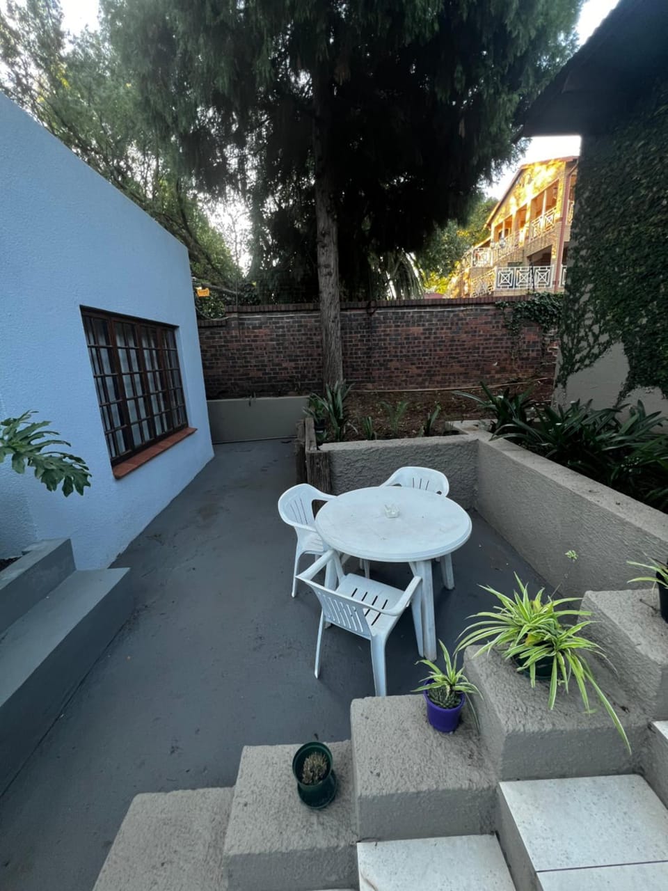Property building, Garden view