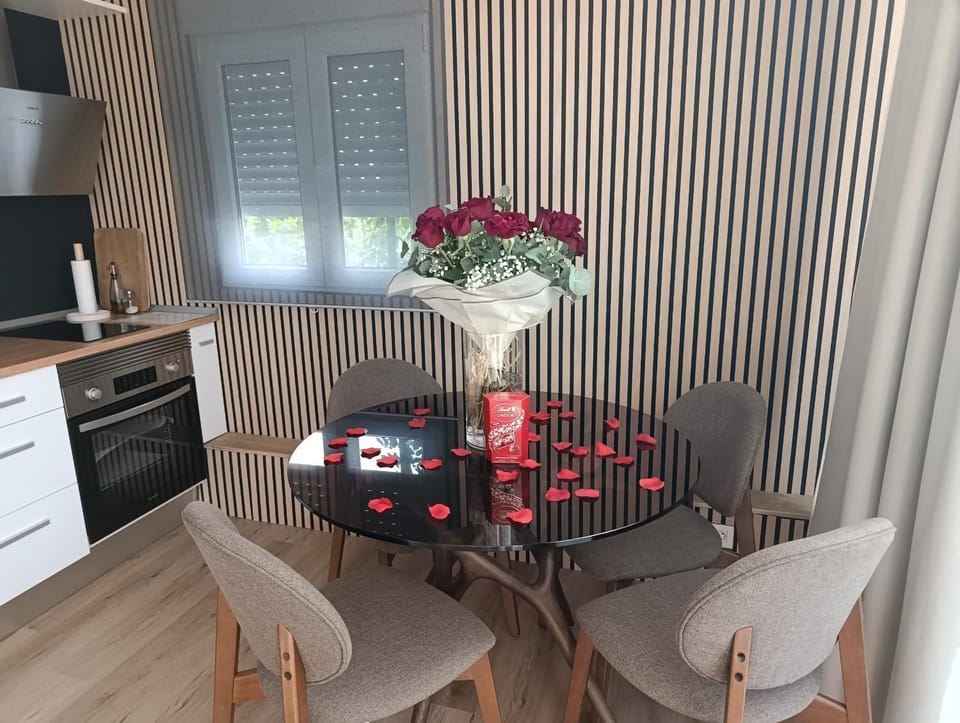 Casita acristalada con jacuzzi Apartment in Region of Murcia