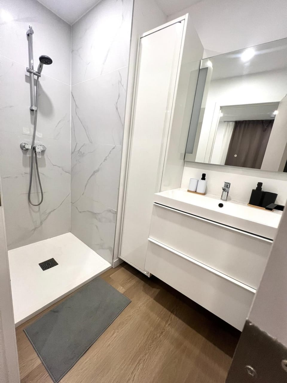 La Petite Escapade-Free Parking Apartment in Liège