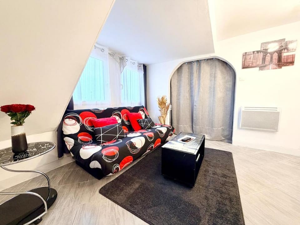 Aux Trois Ferries - Vue Port Apartment in Calais