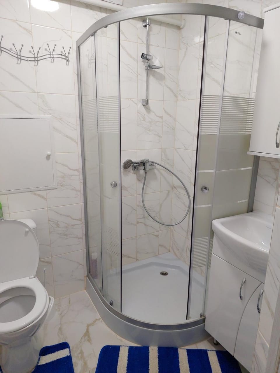 Апартаменты однокомнатная квартира возле трц Днепроплаза Apartment in Ukraine